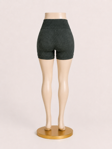 Seamless shorts