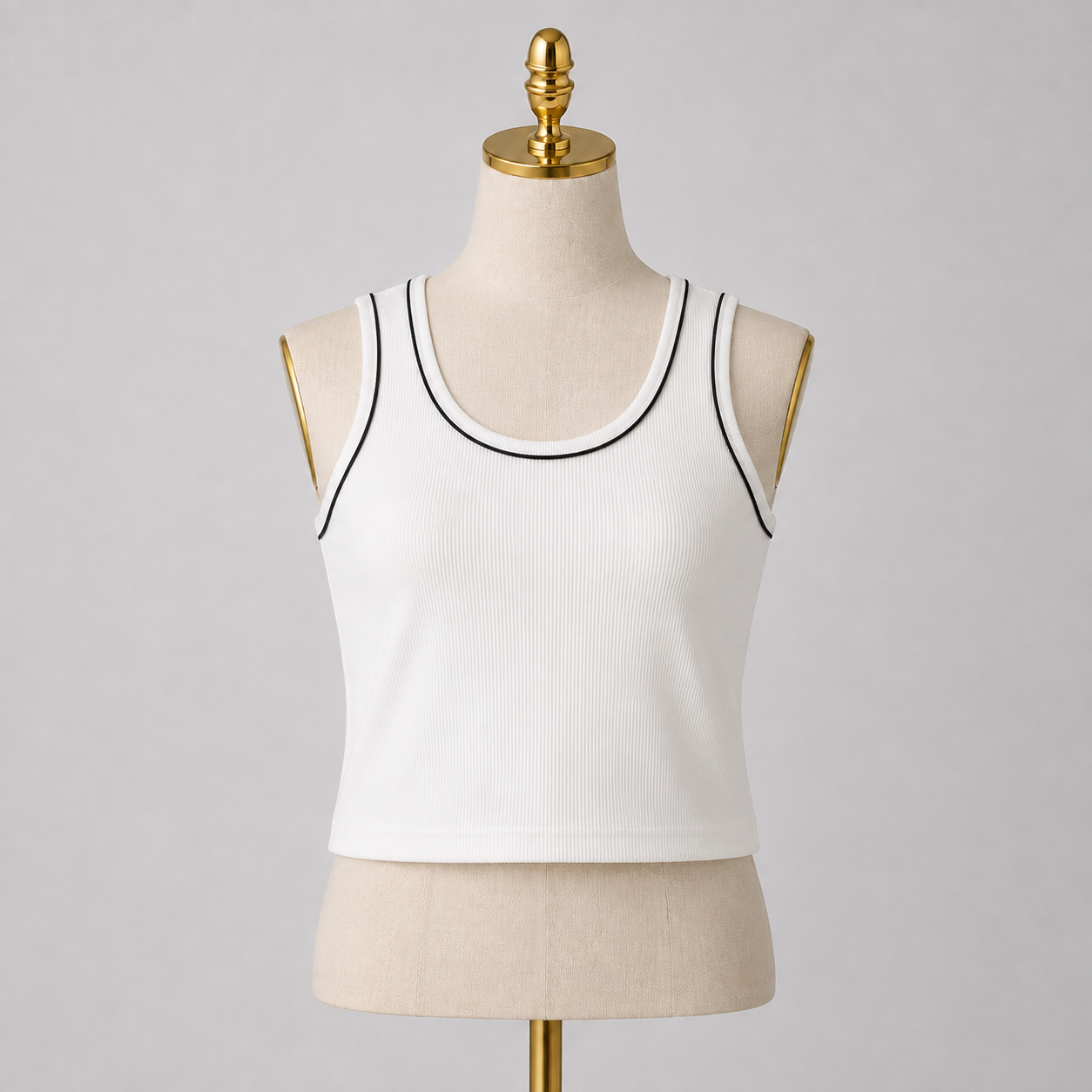 Leona Basic Top